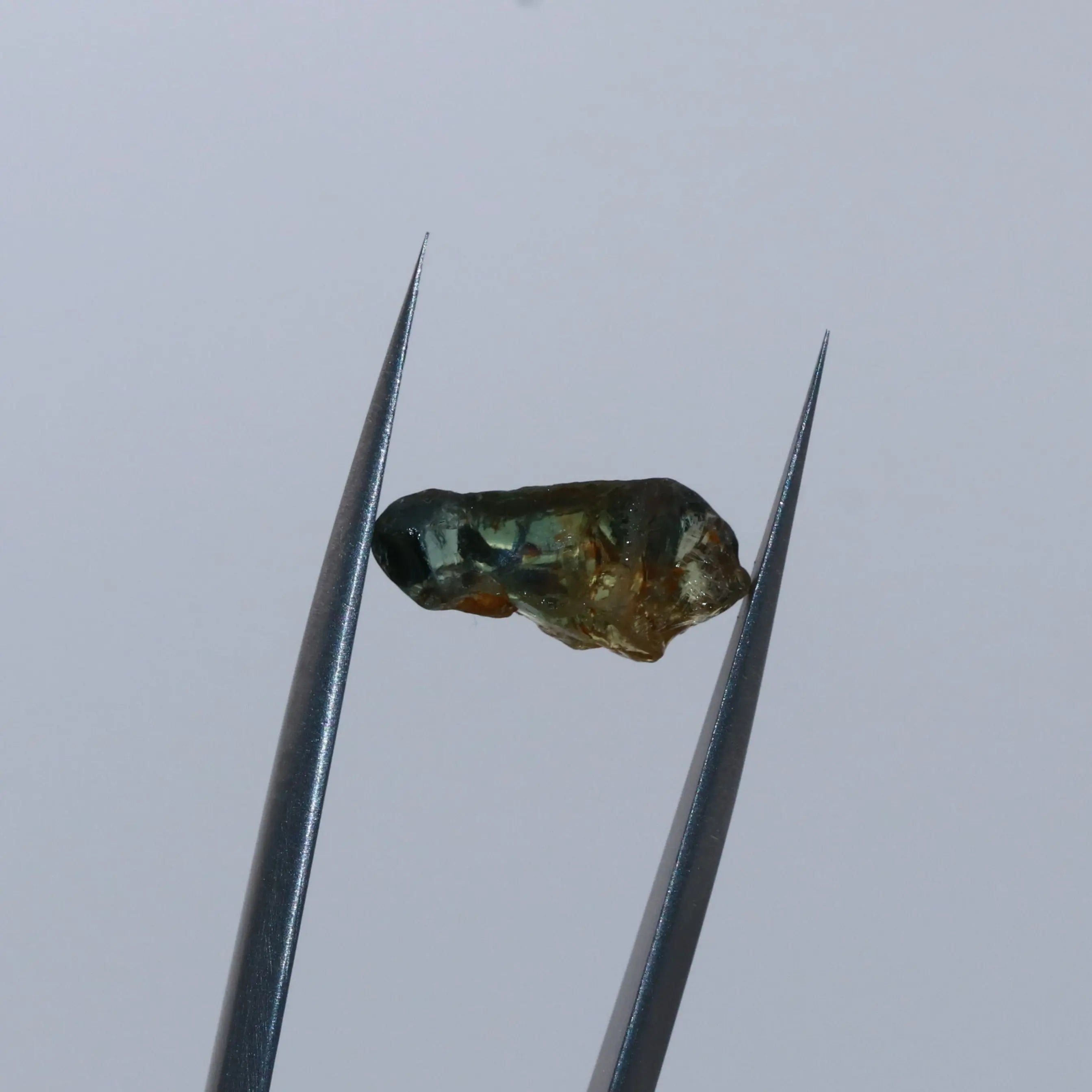 Saphir-Bi-colore-bleu-et-orange-2.55ct-Mozambique mael gems