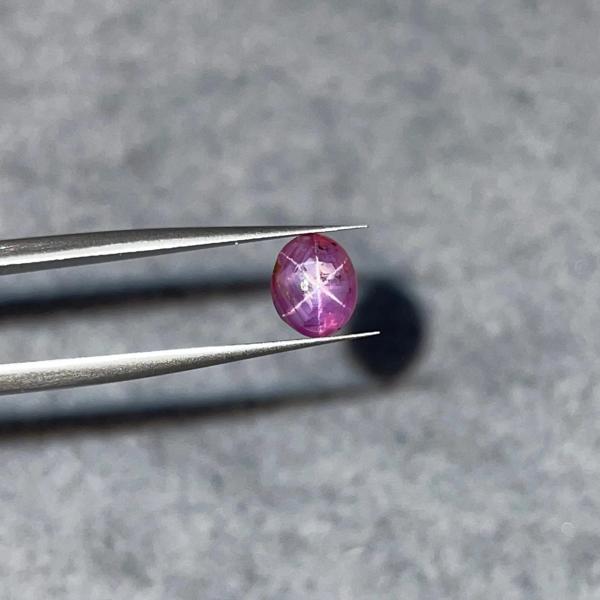 Saphir Étoilé Rose 1.24ct Sri Lanka mael-gems