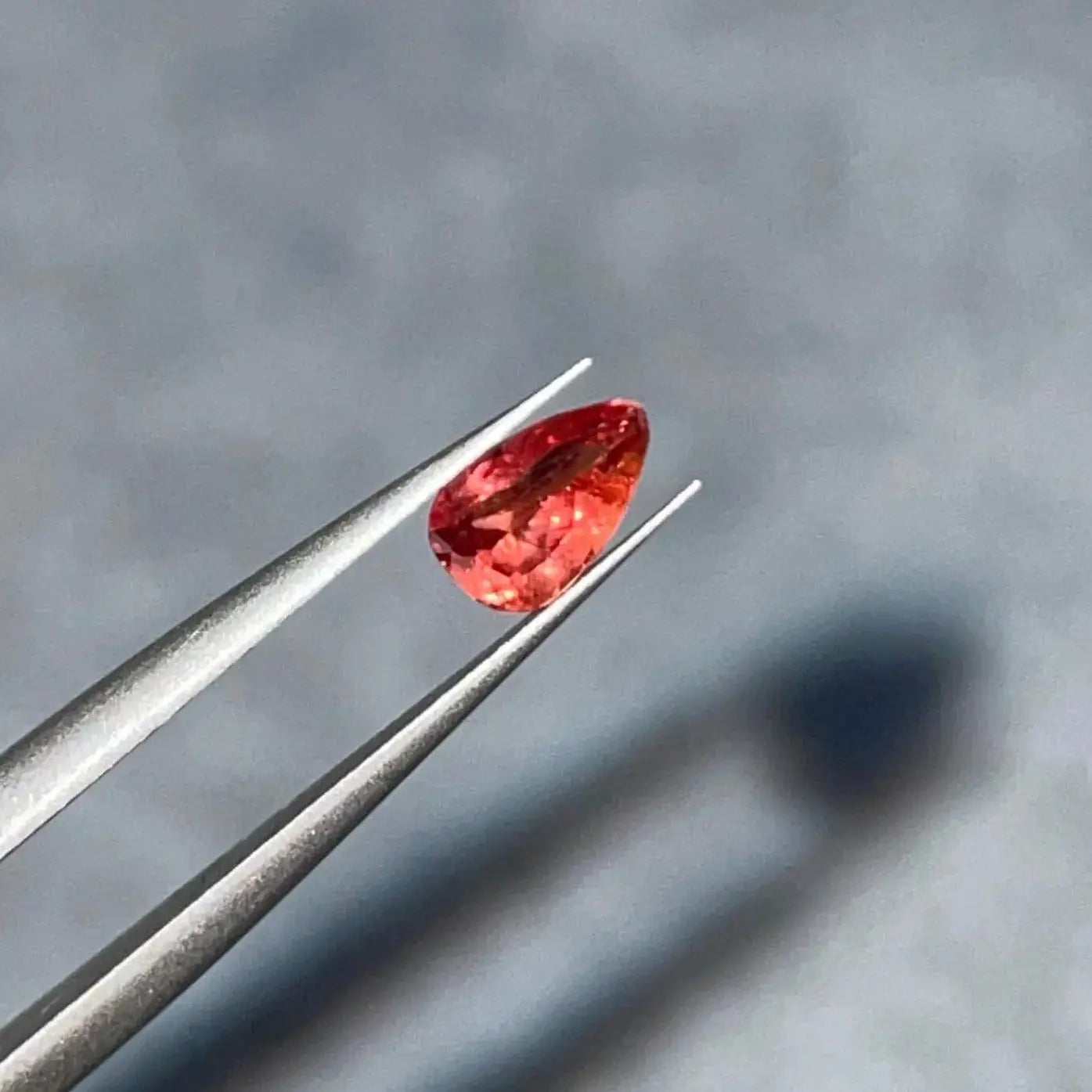 Saphir-Padparadscha-0.35-carat-Non-Chauffe-Mozambique-mael-gems