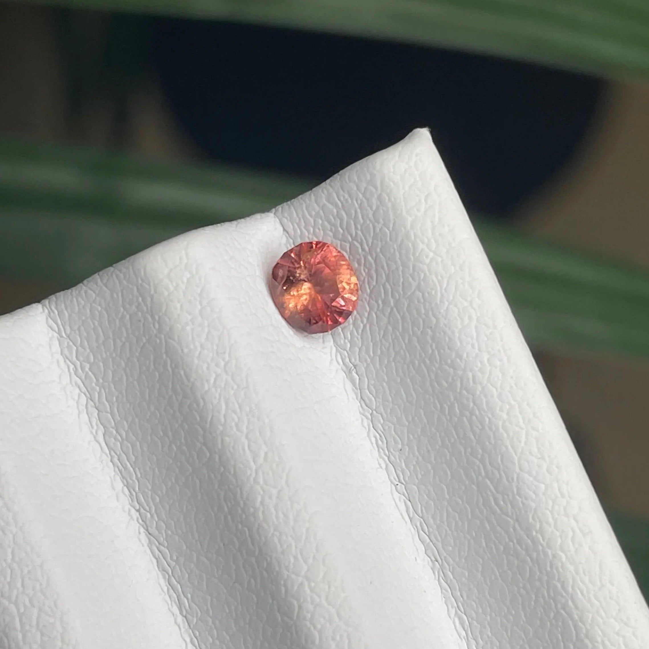Saphir Padparadscha Naturel 0.41ct – Non Chauffé – Origine Mozambique