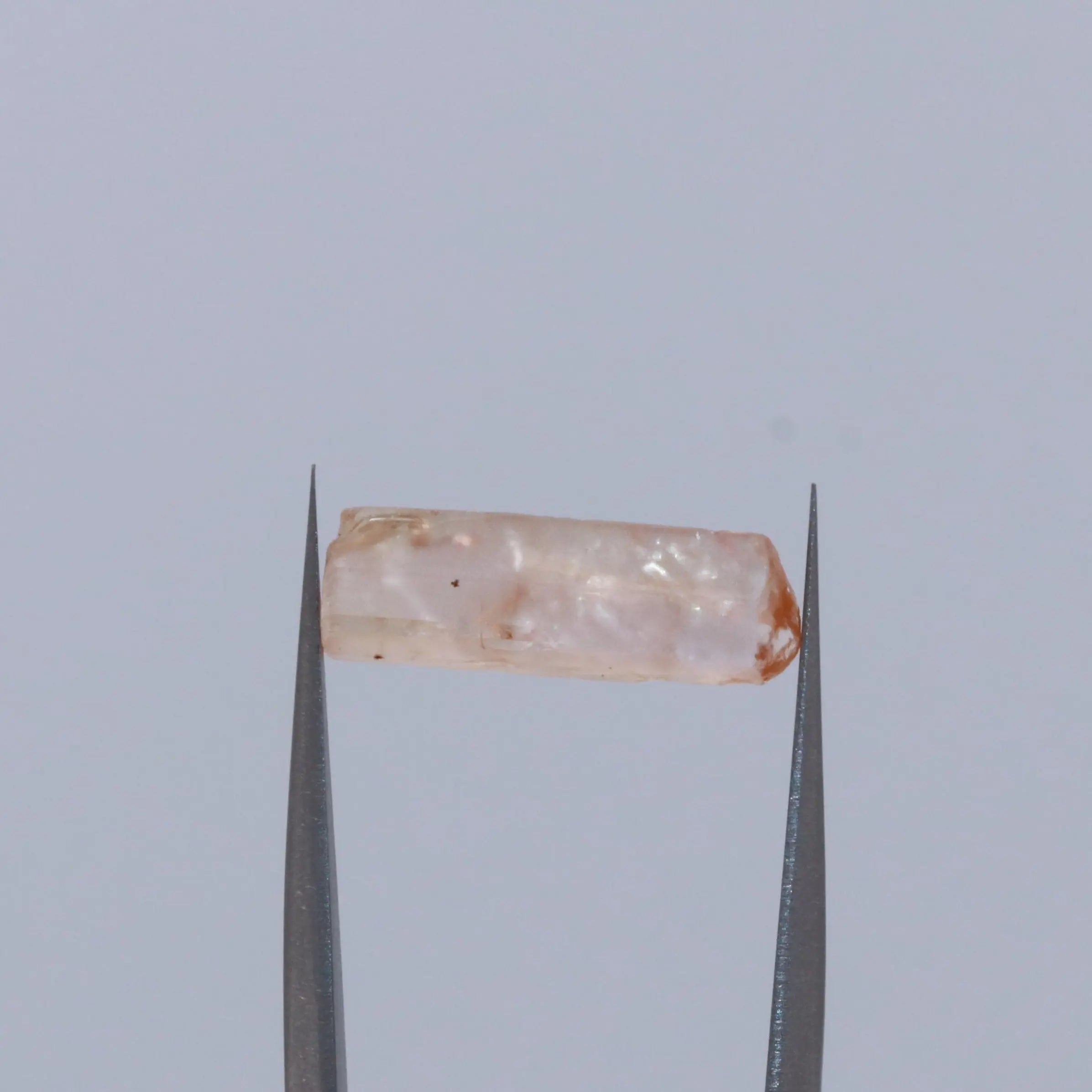 Topaze-Imperiale-2.43ct-Bresil-Ouro-Preto-mael-gems