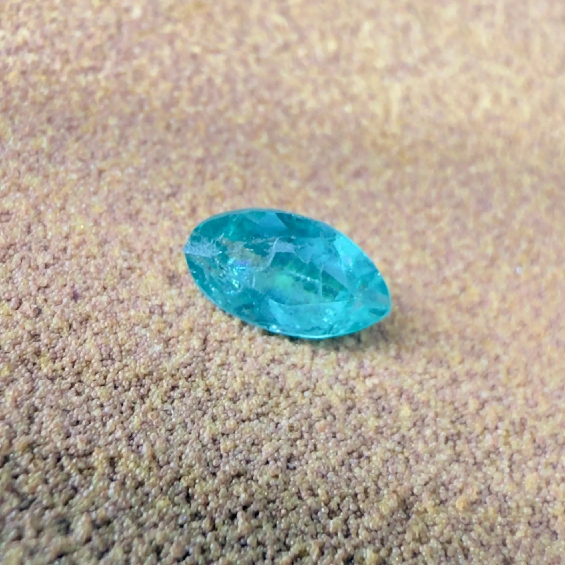 Tourmaline Paraiba Brésil 0.22ct São José da Batalha mael-gems