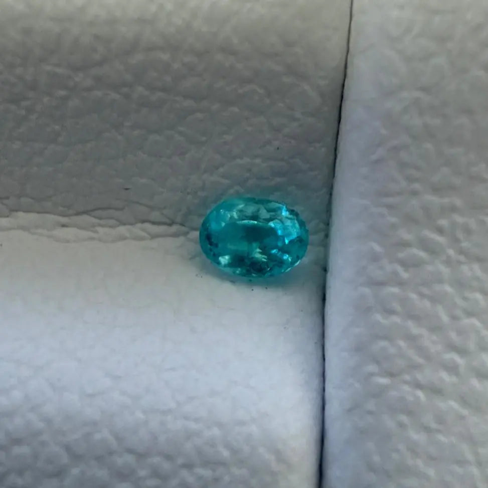 Tourmaline Paraiba Brésil 0.09ct couleur bleu néon mael-gems