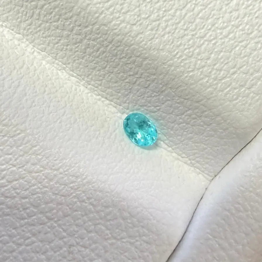 Tourmaline Paraiba Brésil 0.09ct couleur bleu néon mael-gems