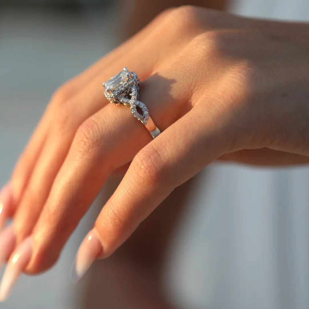 Comment-choisir-la-pierre-précieuse-parfaite-pour-une-bague-de-fiançailles mael-gems